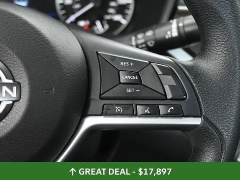 Used 2024 Nissan Altima 2.5 SV image 39