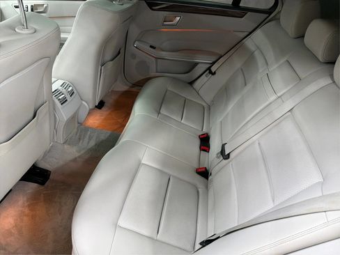 Used 2014 Mercedes-Benz E 350 Sedan w/ Premium 1 Package image 27