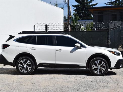 Used 2022 Subaru Outback Limited XT w/ Popular Package #2 AWD/4WD image 6