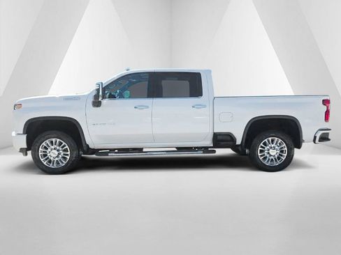 Used 2020 Chevrolet Silverado 2500 High Country w/ Technology Package AWD/4WD image 8