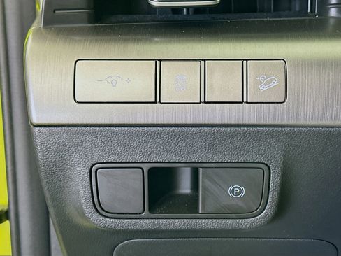 Used 2024 Hyundai Kona SEL image 17