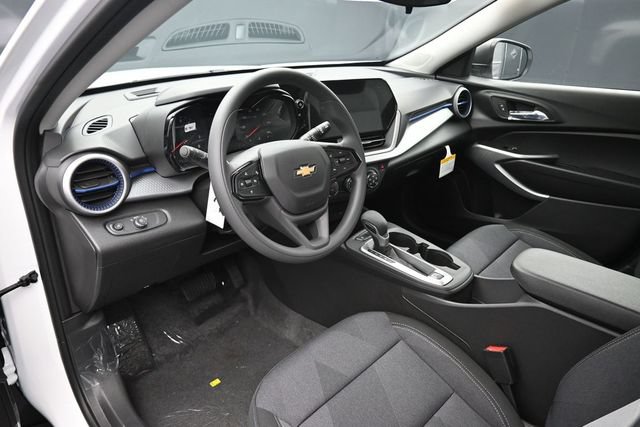 New 2026 Chevrolet Trax LS FWD image 13