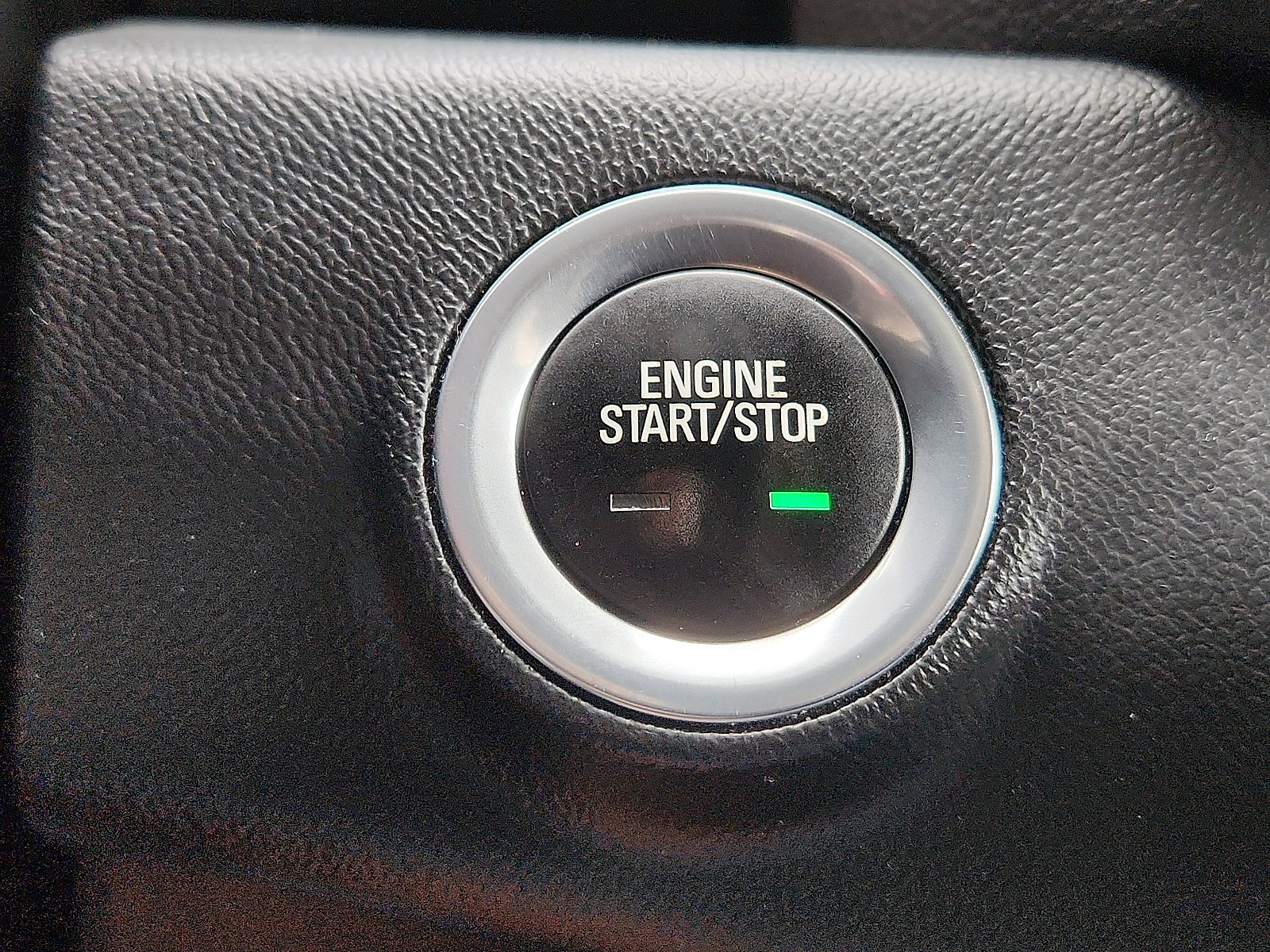 Used 2023 GMC Terrain SLE w/ Driver Convenience Package FWD image 20