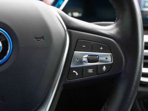 Certified 2023 BMW i4 eDrive35 w/ Premium Package image 22