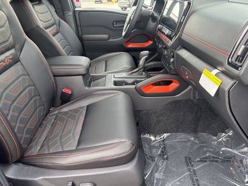 New 2026 Nissan Frontier PRO-4X w/ Pro Premium Package image 9