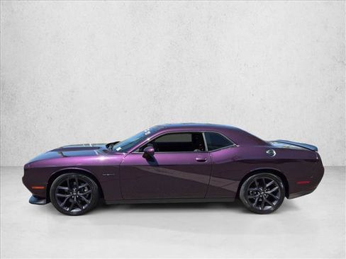 Used 2021 Dodge Challenger R/T w/ Blacktop Package RWD image 9