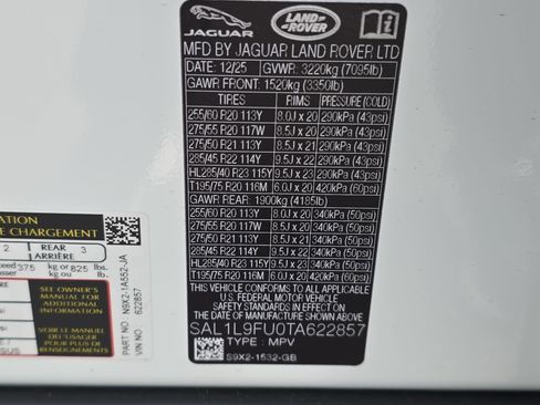 New 2026 Land Rover Range Rover Sport Dynamic SE image 36