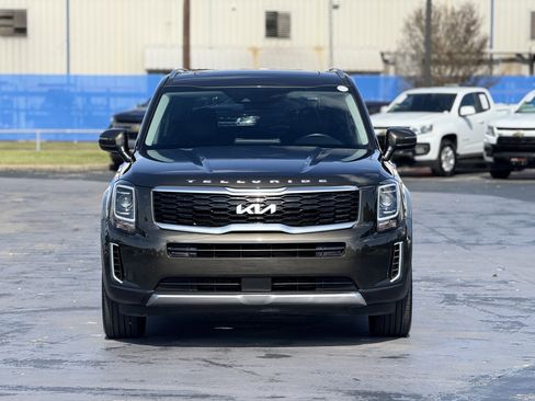 Used 2022 Kia Telluride S image 6
