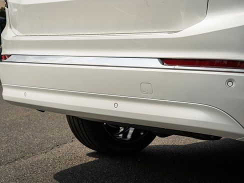 New 2026 Volvo XC90 T8 Plus image 8