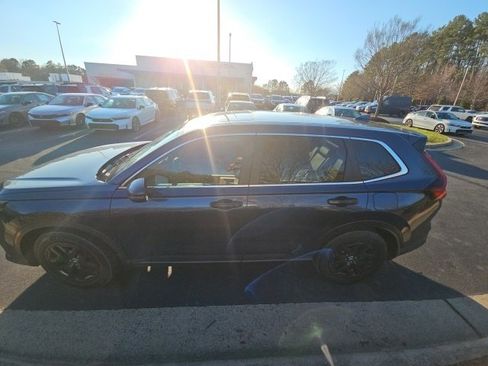 Used 2024 Honda CR-V EX-L image 1