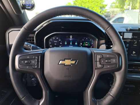 Certified 2024 Chevrolet Silverado 1500 High Country image 23