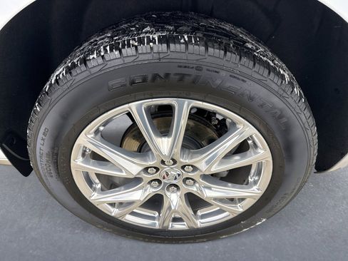 Used 2023 Buick Enclave Essence w/ Experience Buick Package image 23