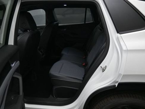 New 2026 Volkswagen Tiguan SE R-Line AWD/4WD image 11