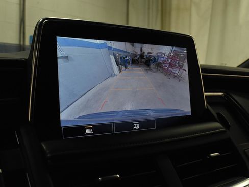 Used 2021 Chevrolet Tahoe Z71 AWD/4WD image 22