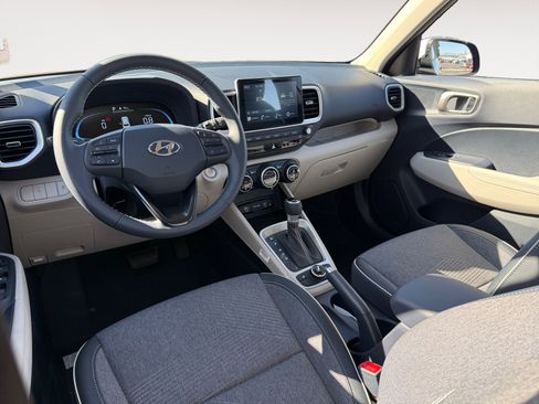 New 2026 Hyundai Venue SEL image 15