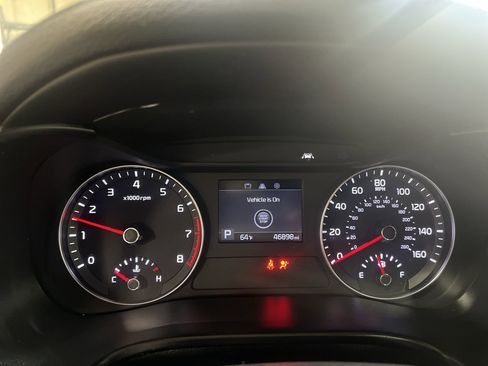 Used 2021 Kia Forte GT-Line image 12