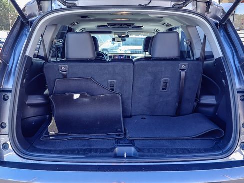 Used 2018 Honda Pilot Touring image 17