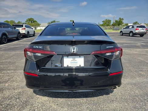 Certified 2025 Honda Civic Sport image 5