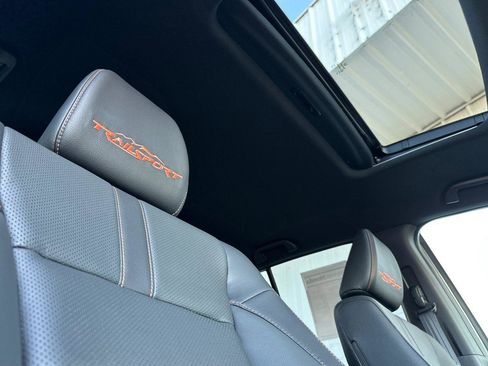 Certified 2025 Honda Ridgeline TrailSport+ image 15