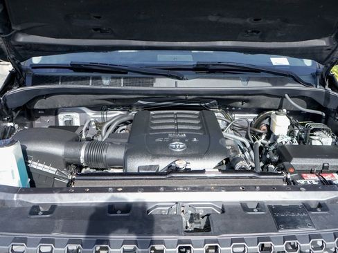 Used 2021 Toyota Tundra SR5 w/ TRD Off-Road Plus Package image 12