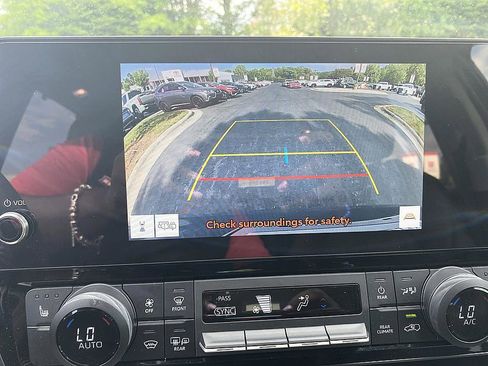 Certified 2025 Toyota Grand Highlander FWD image 15