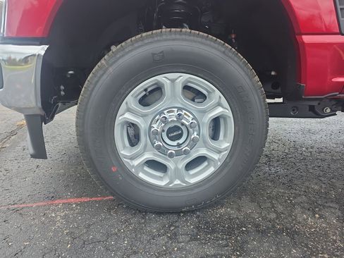 New 2026 Ford F250 XLT AWD/4WD image 24