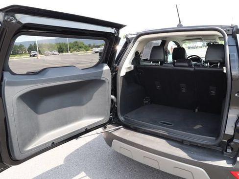 Certified 2018 Ford EcoSport Titanium AWD/4WD image 6