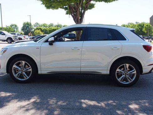 Used 2024 Audi Q3 2.0T Premium image 4