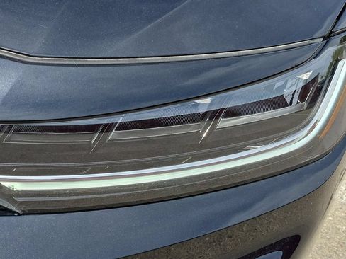 New 2026 Volkswagen Jetta SE FWD image 7