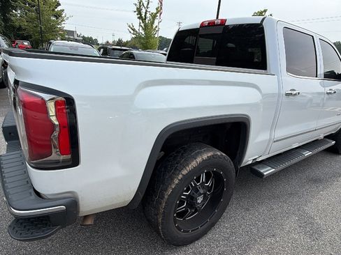 Used 2017 GMC Sierra 1500 SLT AWD/4WD image 8