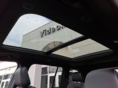 New 2026 Jeep Grand Cherokee Limited image 10