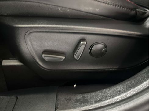 New 2025 Ford Escape ST-Line w/ Tech Pack #1 image 21