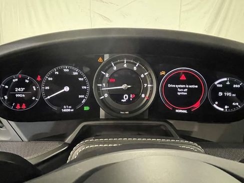 Certified 2022 Porsche 911 Carrera RWD image 44