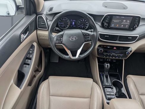 Used 2021 Hyundai Tucson Limited FWD image 17