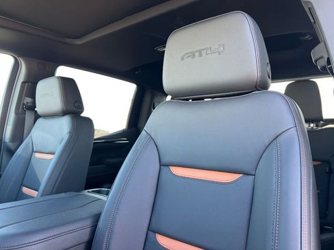 New 2026 GMC Sierra 1500 AT4 image 17