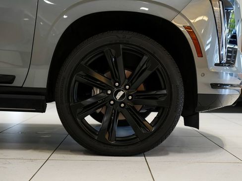 Used 2026 Cadillac Escalade Sport w/ Touring Package AWD/4WD image 20