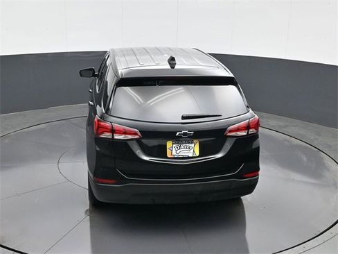 Certified 2023 Chevrolet Equinox LS w/ LS Convenience Package image 18