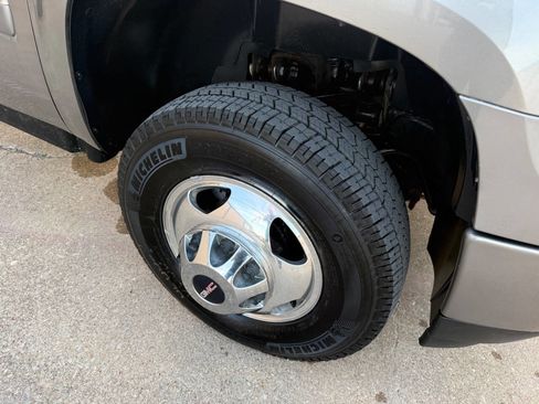 Used 2014 GMC Sierra 3500 Denali image 41