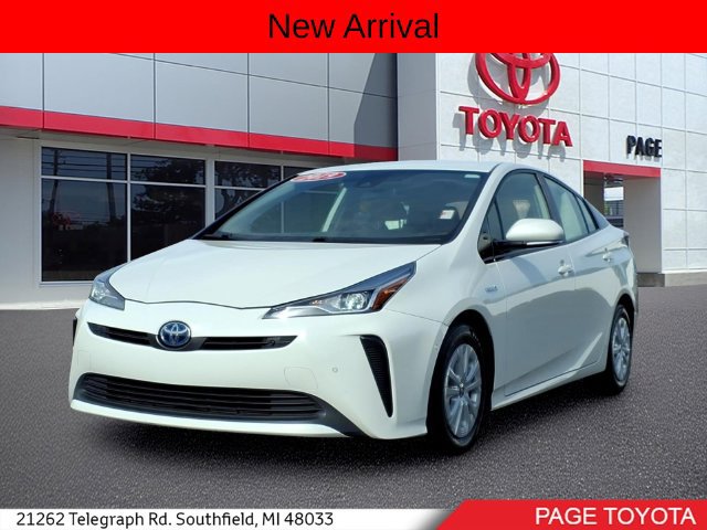 Used 2019 Toyota Prius LE FWD image 1