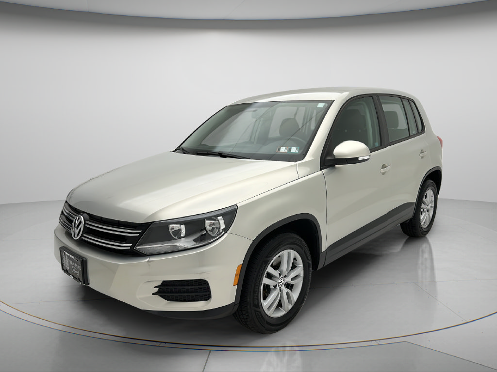 Used 2013 Volkswagen Tiguan S AWD/4WD image 3