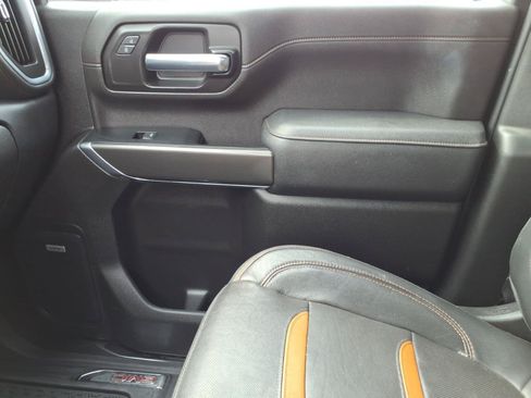 Used 2023 GMC Sierra 2500 AT4 w/ AT4 Preferred Package AWD/4WD image 26