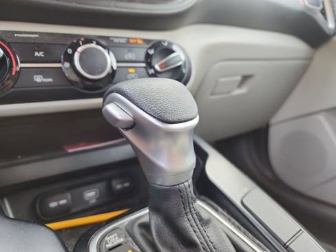 Used 2020 Kia Soul S image 19