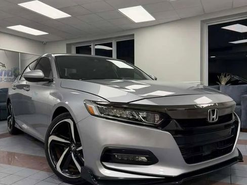 Used 2018 Honda Accord Sport image 1