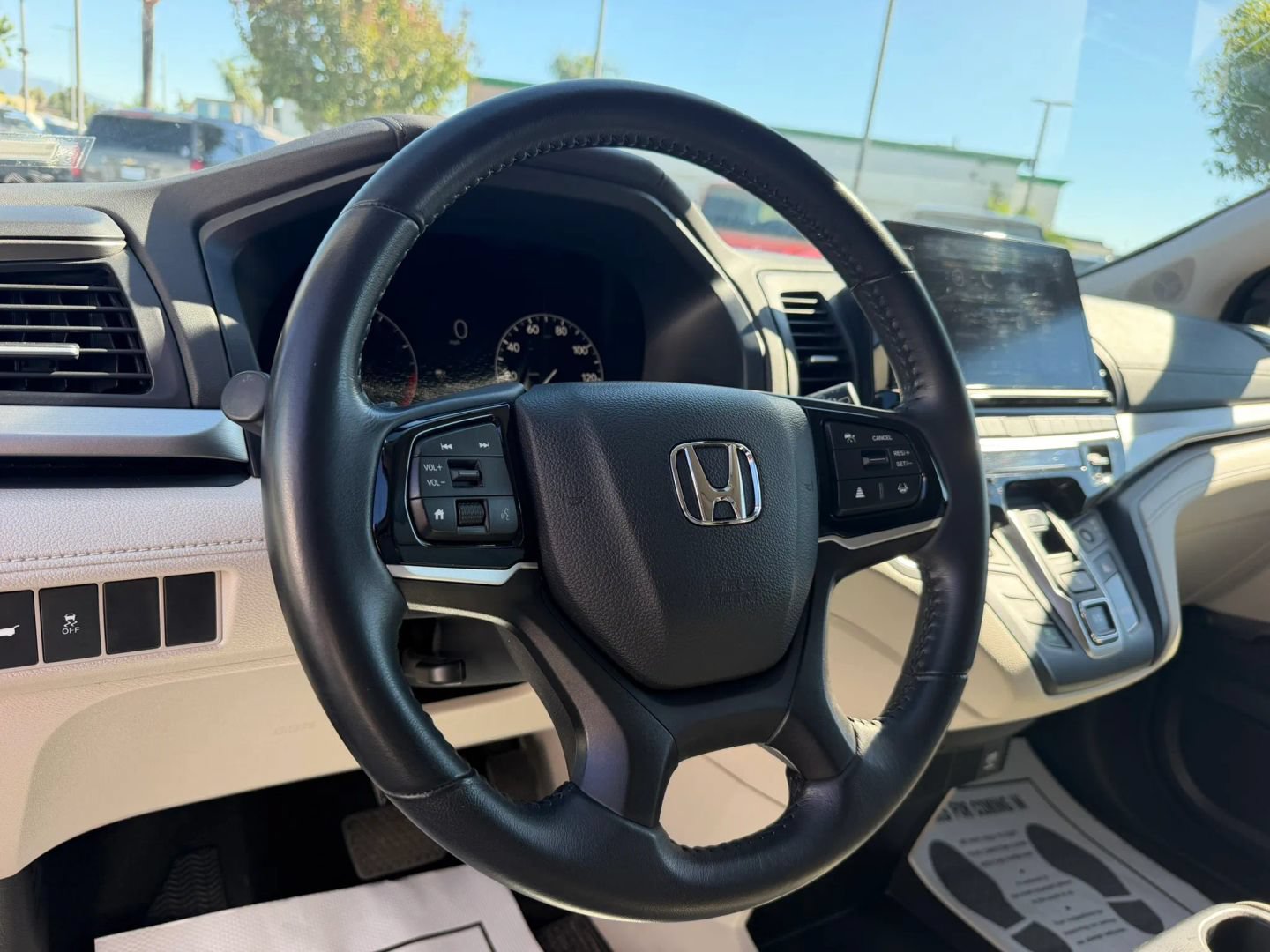 Used 2025 Honda Odyssey EX-L image 20