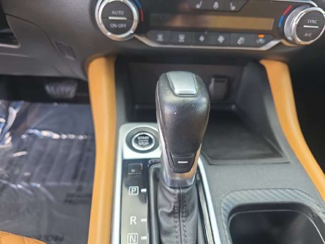 Used 2023 Nissan Sentra SV w/ SV Premium Package FWD image 15