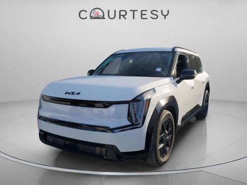 New 2026 Kia EV9 Land w/ Nightfall Edition Package image 1
