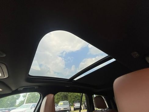 Used 2023 Lincoln Aviator Reserve RWD image 25