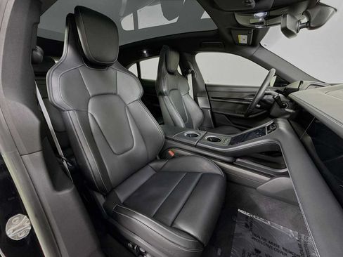 Certified 2022 Porsche Taycan 4 Cross Turismo AWD/4WD image 28