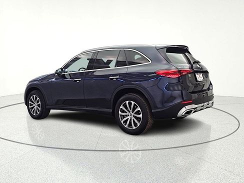 Used 2024 Mercedes-Benz GLC 300 4MATIC w/ Advanced USB Package image 7