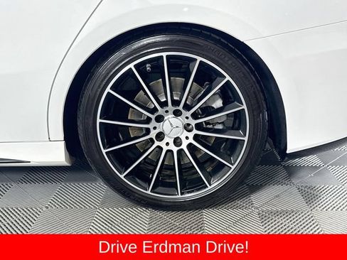 Used 2021 Mercedes-Benz A 35 AMG 4MATIC image 4